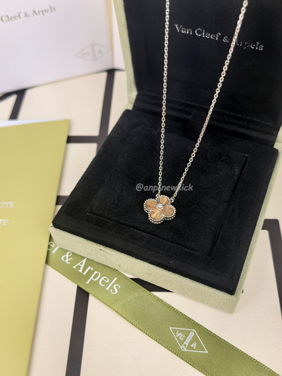 Vintage Alhambra Necklace (1) - www.newkick.vip